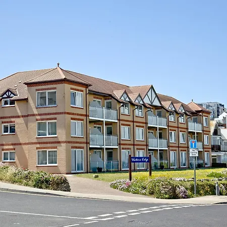 8 Apartment